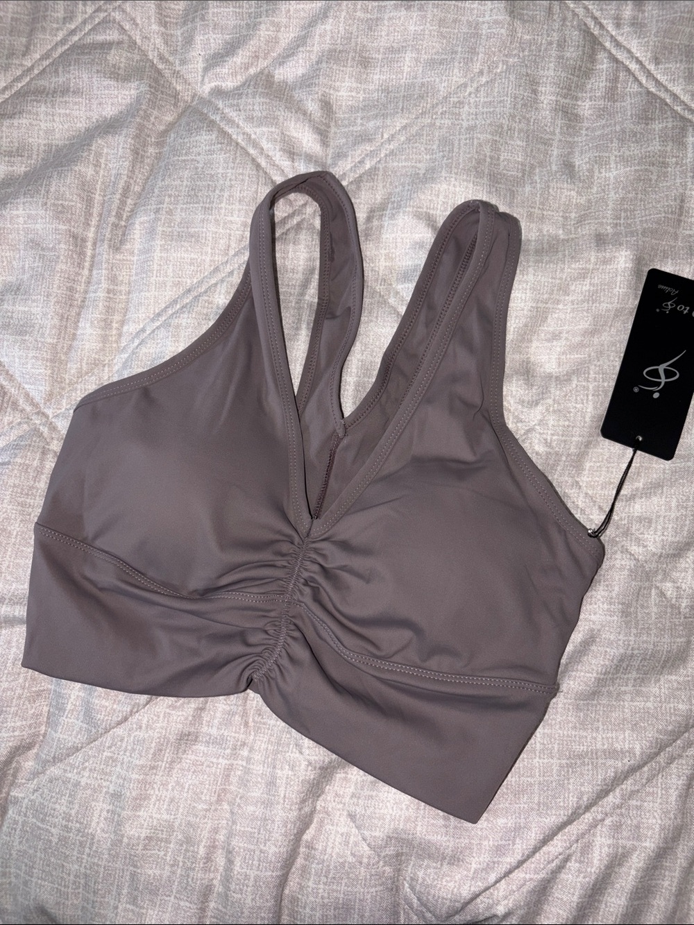 Seamless Ruched Front Sports Bra - Gray